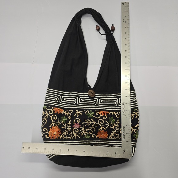 Vintage Retro Black Cotton Embroidered Floral Boho Hobo Sling Bag Wood Button - Picture 3 of 5
